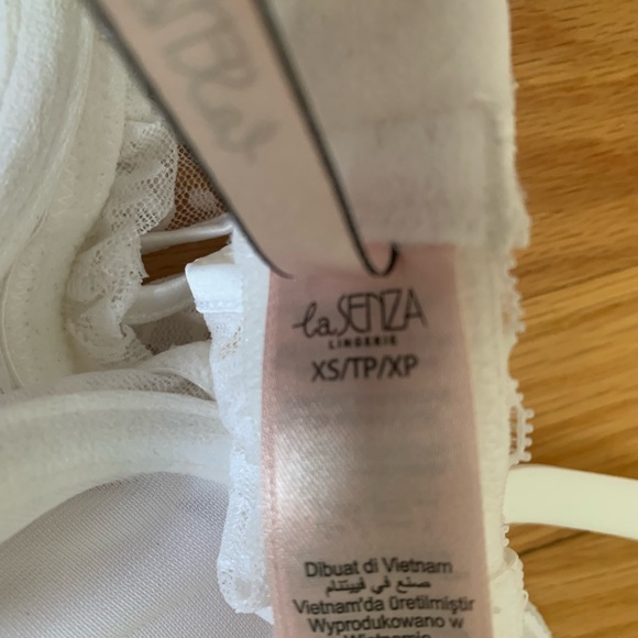 Intimate wear - Picture 2 of 10